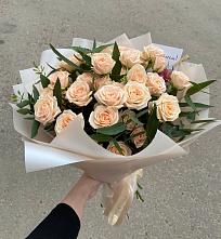 Букет Кремовые розы Латте в Красноуфимске